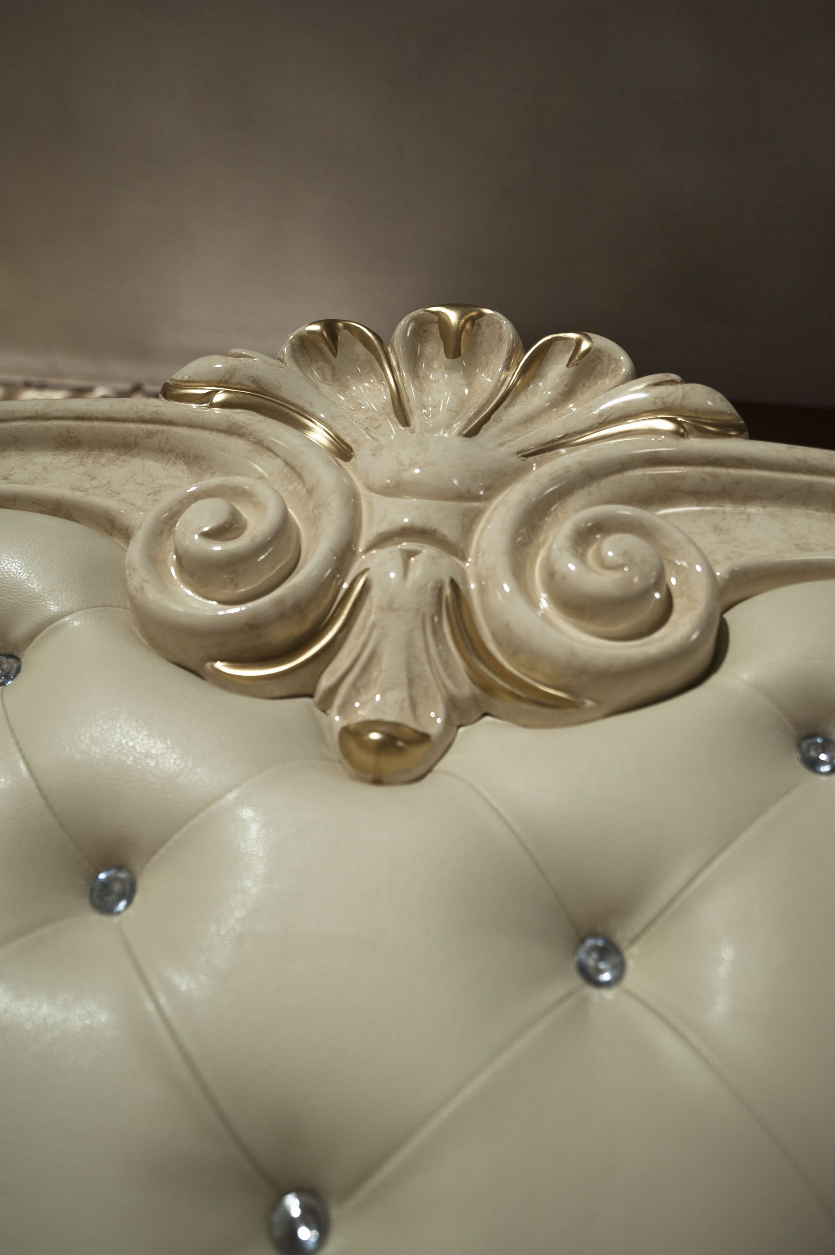 Barock Schlafzimmer-Set Serafina in Beige 6-Teilig