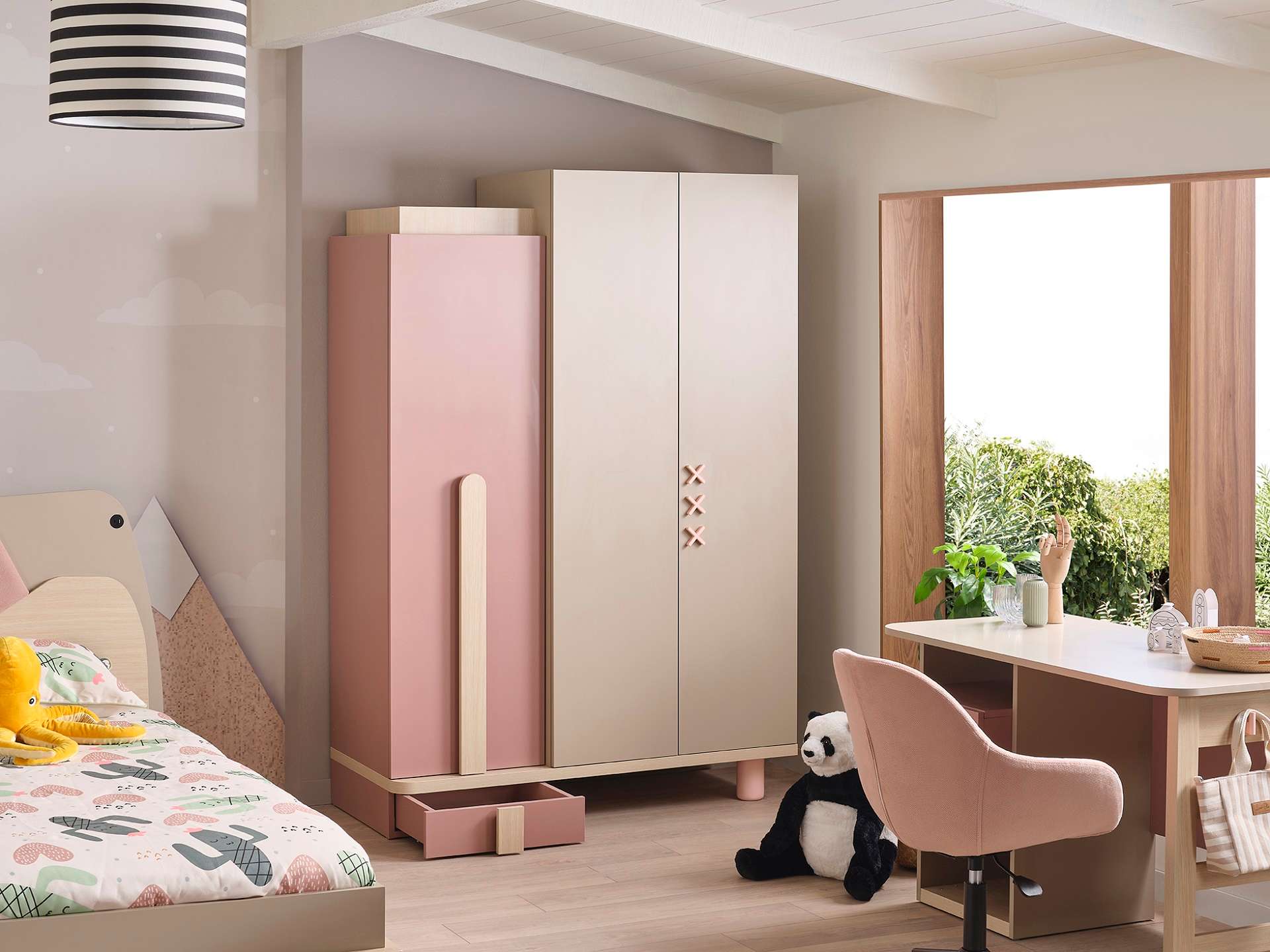 Kleiderschrank Rosie 3-Türig in Rosa/Beige