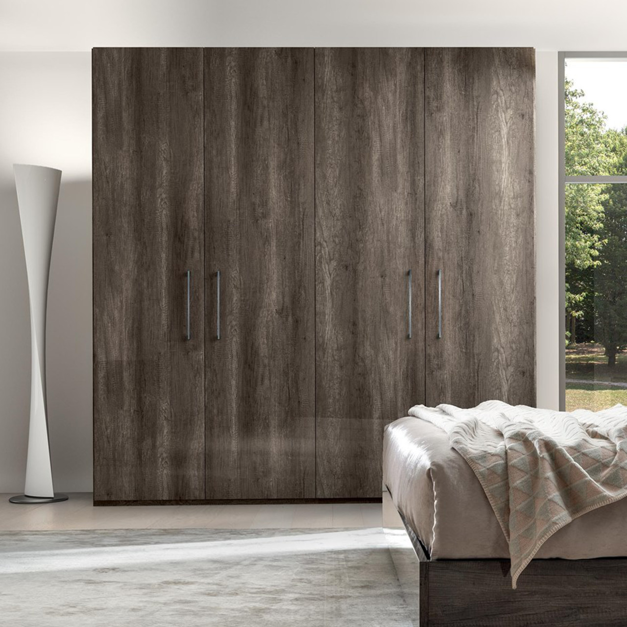 Kleiderschrank Mida 4-Türig
