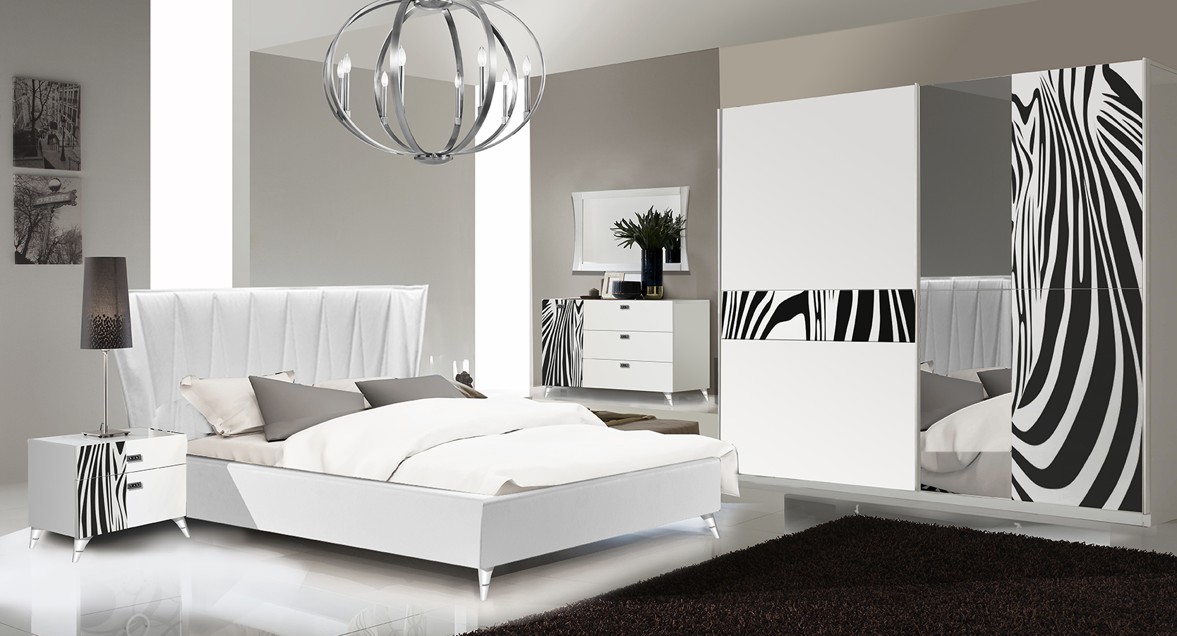 Elegantes Schwarz-weißes Schlafzimmer Set mit Zebramuster-Applikationen bestehend aus Nachtisch, Bett, Wandspiegel, Kommode und Schwebetüren-Spiegelschrank.