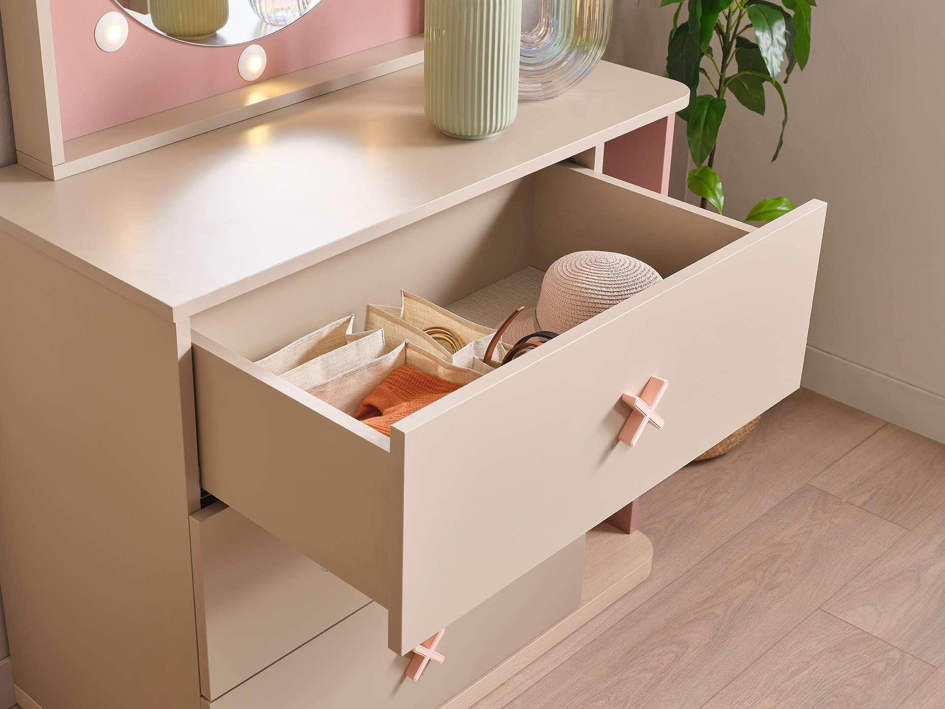 Wäschekommode Rosie in Rosa/Beige